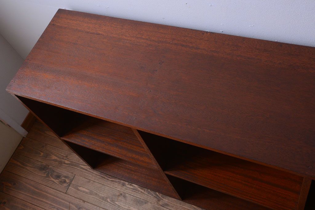 レトロ家具　昭和レトロ　大きな横型アンティークマス目棚(2)