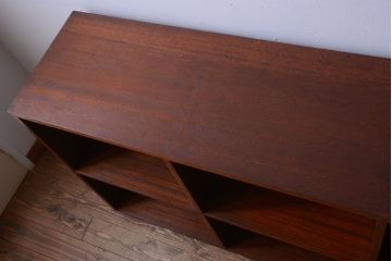 レトロ家具　昭和レトロ　大きな横型アンティークマス目棚(2)