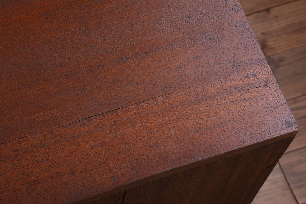 レトロ家具　昭和レトロ　大きな横型アンティークマス目棚(2)