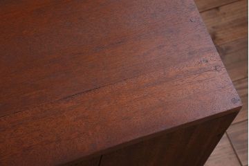 レトロ家具　昭和レトロ　大きな横型アンティークマス目棚(2)