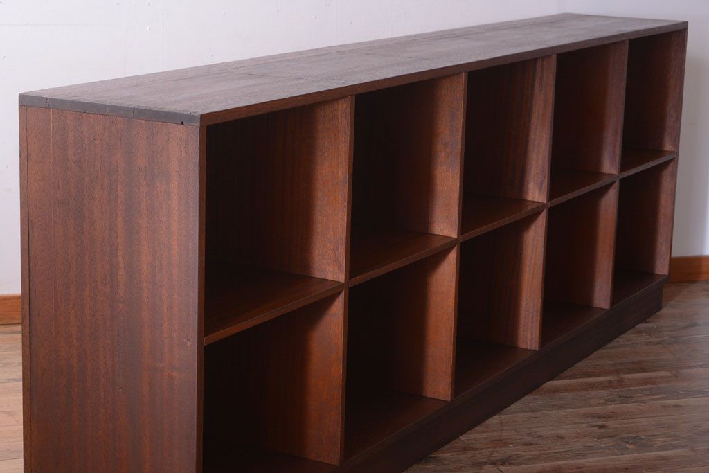 レトロ家具　昭和レトロ　大きな横型アンティークマス目棚(2)