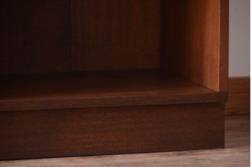 レトロ家具　昭和レトロ　大きな横型アンティークマス目棚(2)