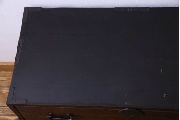 アンティーク家具　和製アンティーク　鉄脚付き!シンプルな古い木の時代箪笥ローボード(ローチェスト、引き出し、テレビボード)(1)