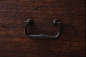 アンティーク家具　和製アンティーク　鉄脚付き!シンプルな古い木の時代箪笥ローボード(ローチェスト、引き出し、テレビボード)(1)