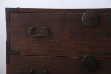 アンティーク家具　 和製アンティーク　鉄脚付き!シンプルな古い木の時代箪笥ローボード(2)