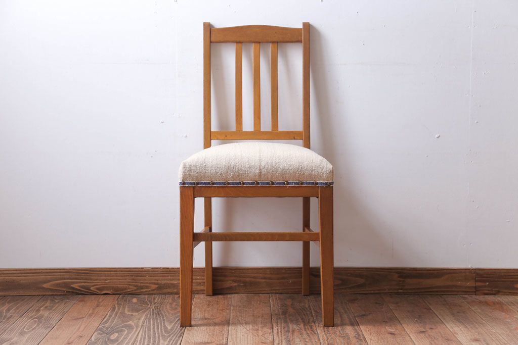 アンティーク家具　和製アンティーク　アンティークリネン座面のシンプルなダイニングチェア(2)