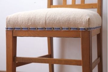 アンティーク家具　和製アンティーク　アンティークリネン座面のシンプルなダイニングチェア(2)