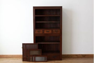 アンティーク家具　古民具・骨董　一本物　丸桟引き戸付き!モダンなアンティーク三尺水屋箪笥