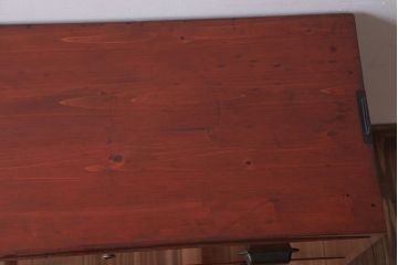 アンティーク家具　和製アンティーク　鉄脚付き!シンプルな衣装箪笥ローボード