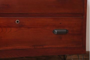 アンティーク家具　和製アンティーク　鉄脚付き!シンプルな衣装箪笥ローボード(2)