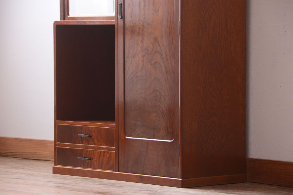 中古　ガラスケース付き!高級収納戸棚(三味線ケース)