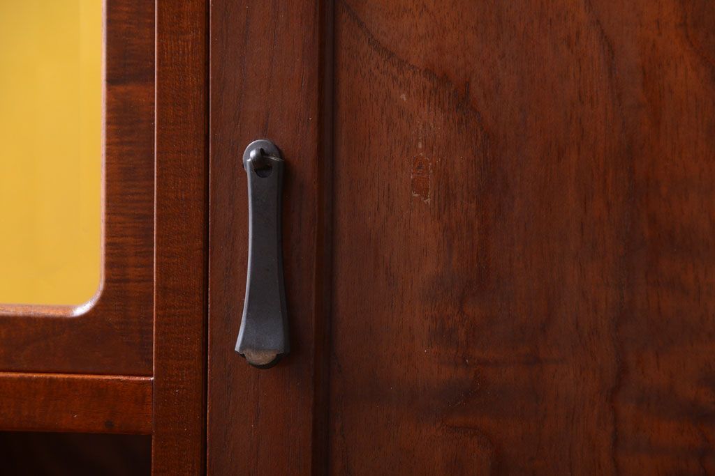 中古　ガラスケース付き!高級収納戸棚(三味線ケース)