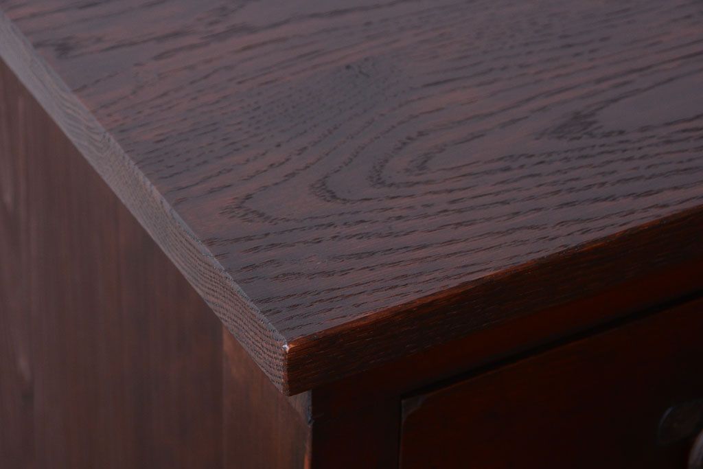 アンティーク家具　古民具・骨董　上品な衣装箪笥カウンターテーブル(作業台)