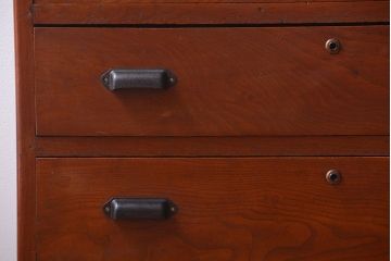 レトロ家具　昭和レトロ　鉄脚付き!アンティークローチェスト(衣装箪笥)