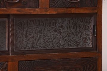 アンティーク家具　和製アンティーク　大正期　丸窓引き戸付き!古い木製のモダンな縦型収納棚