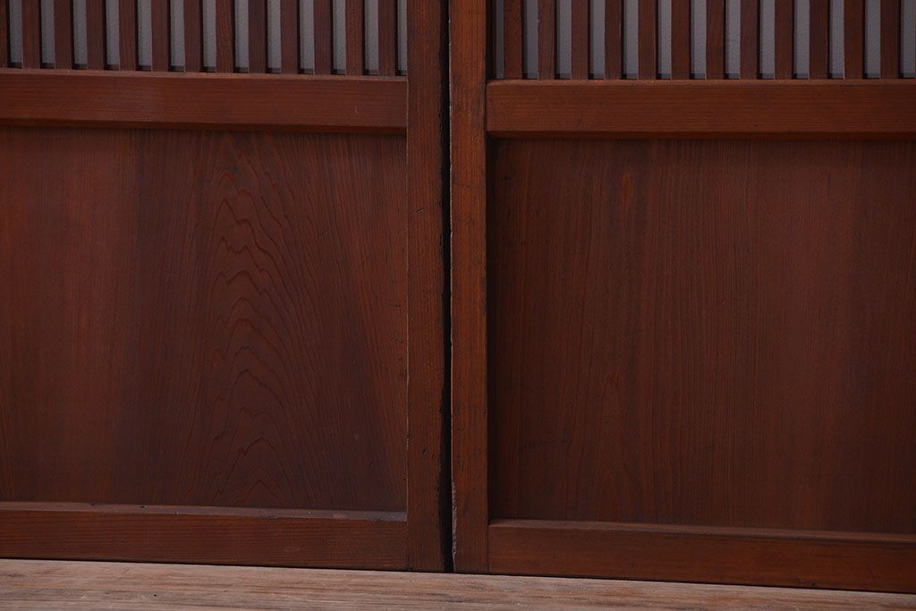 和製アンティーク　古い木のシンプルな格子戸4枚セット