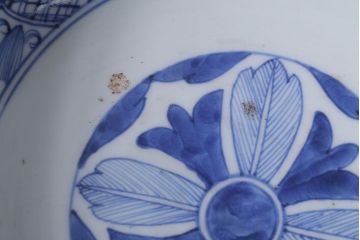 アンティーク　成化年製!線描き染付深鉢(お皿)