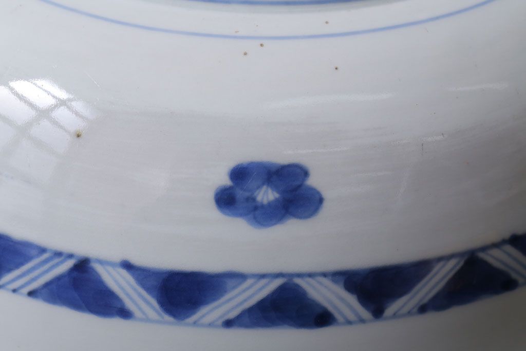 アンティーク　成化年製!線描き染付深鉢(お皿)