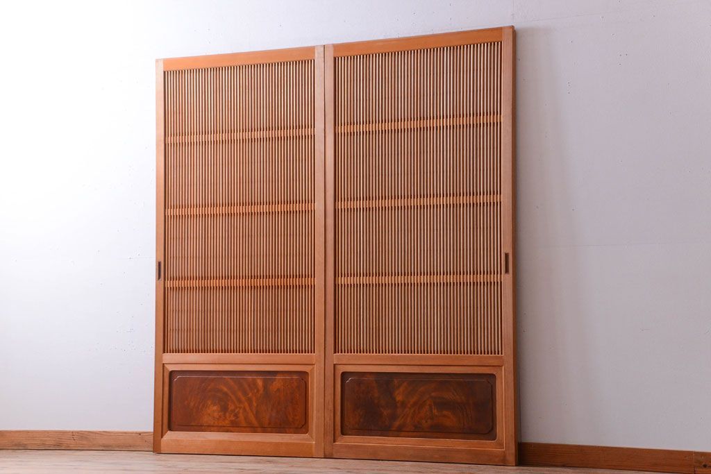 アンティーク　高級品!腰板欅材の木味障子格子戸2枚セット