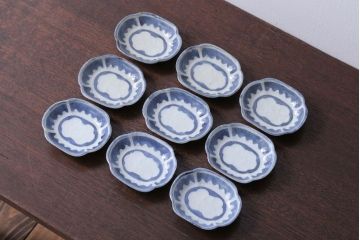 アンティーク雑貨　和製アンティーク　陽刻　梅の図　小皿9枚セット