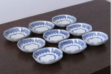 アンティーク雑貨　和製アンティーク　陽刻　梅の図　小皿9枚セット