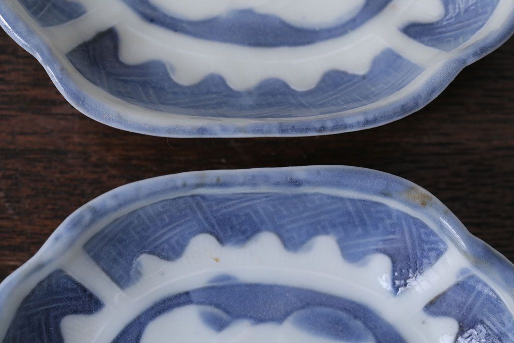 アンティーク雑貨　和製アンティーク　陽刻　梅の図　小皿9枚セット