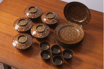 アンティーク雑貨　アンティーク　明治〜大正!沈金蒔絵木製お椀・皿など15点セット