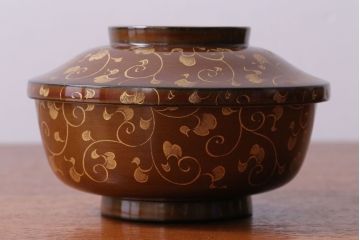 アンティーク雑貨　アンティーク　明治〜大正!沈金蒔絵木製お椀・皿など15点セット