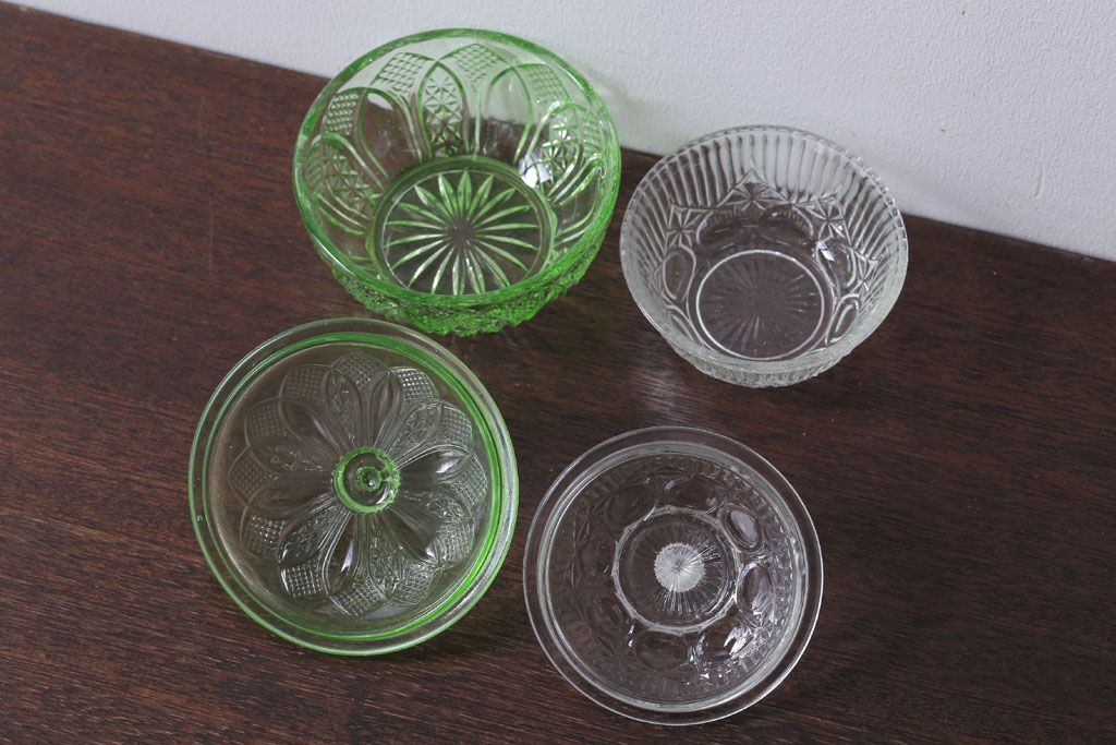 アンティーク雑貨　アンティーク　レトロなガラスのキャンディーポット2点セット