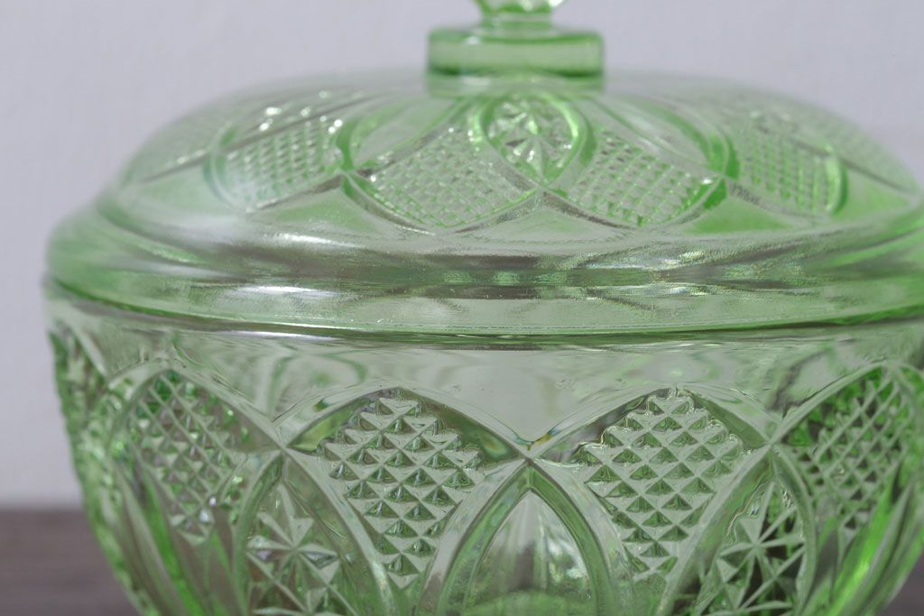 アンティーク雑貨　アンティーク　レトロなガラスのキャンディーポット2点セット