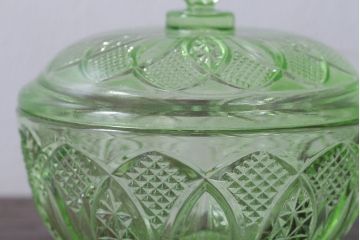 アンティーク雑貨　アンティーク　レトロなガラスのキャンディーポット2点セット