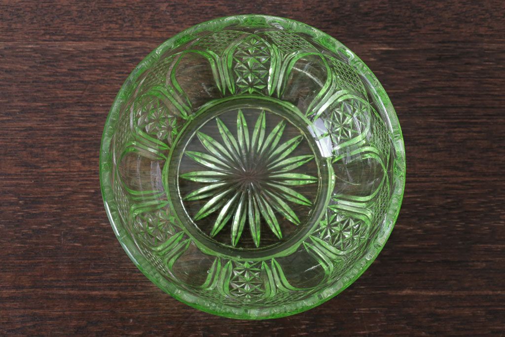 アンティーク雑貨　アンティーク　レトロなガラスのキャンディーポット2点セット