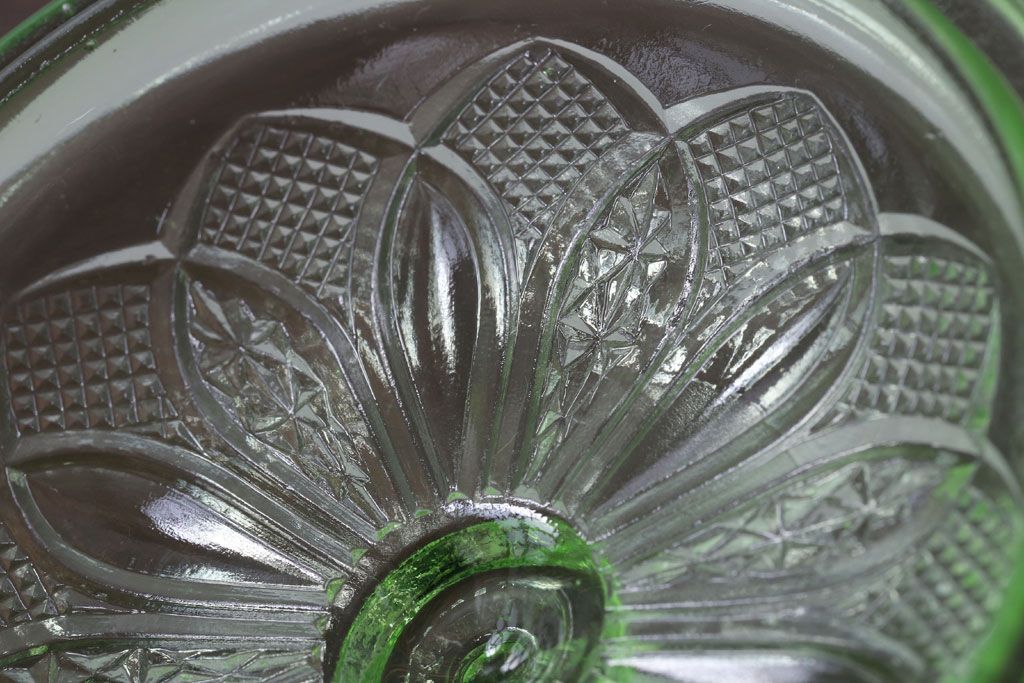 アンティーク雑貨　アンティーク　レトロなガラスのキャンディーポット2点セット