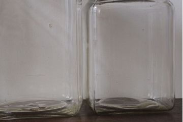 アンティーク雑貨　昭和レトロ　古い駄菓子屋のガラス瓶3個セット