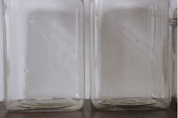 アンティーク雑貨　昭和レトロ　古い駄菓子屋のガラス瓶3個セット