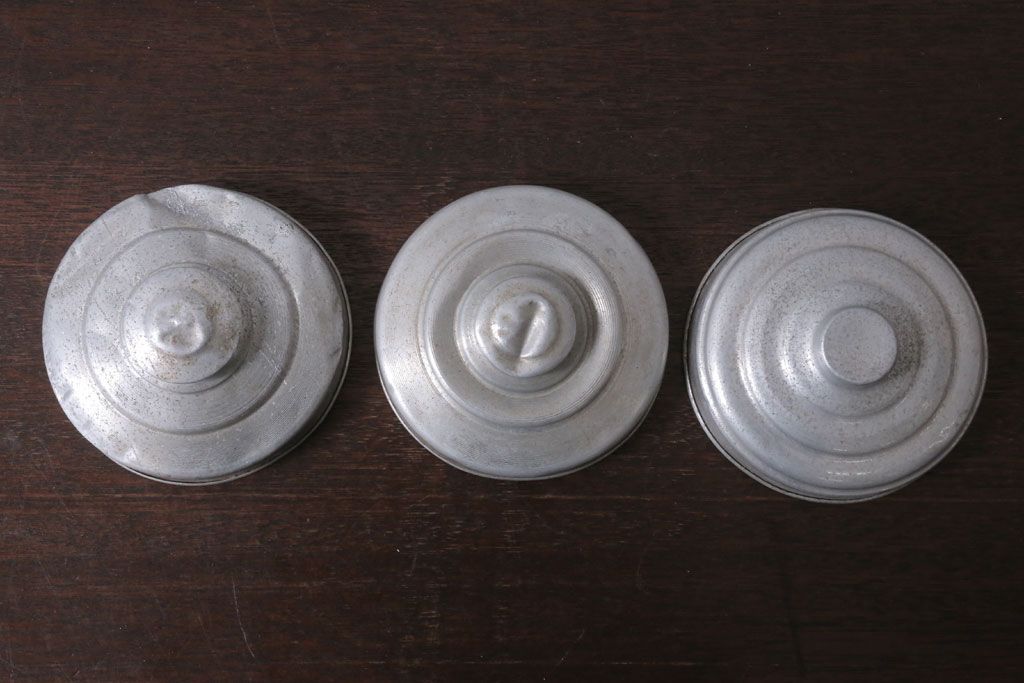 アンティーク雑貨　昭和レトロ　古い駄菓子屋のガラス瓶3個セット