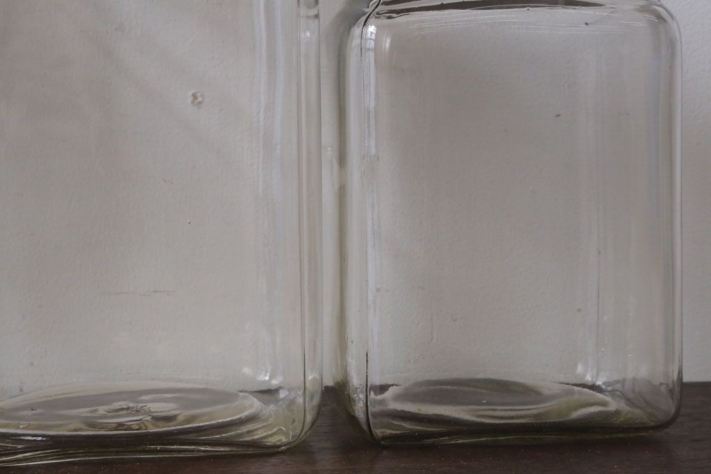 アンティーク雑貨　昭和レトロ　古い駄菓子屋のガラス瓶3個セット