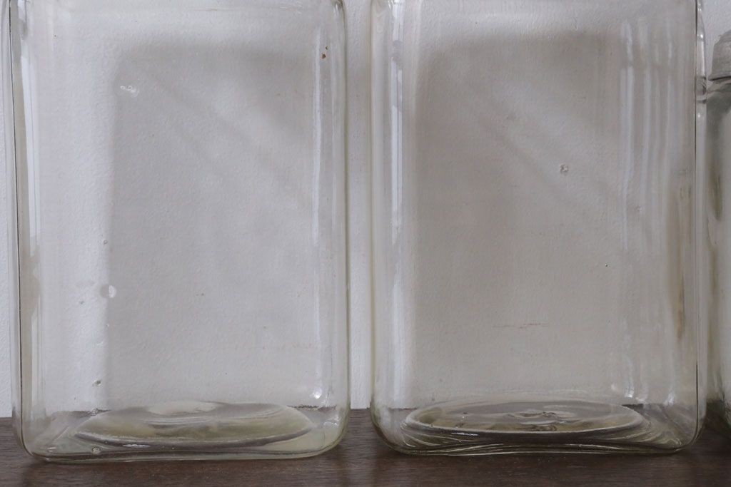 アンティーク雑貨　昭和レトロ　古い駄菓子屋のガラス瓶3個セット