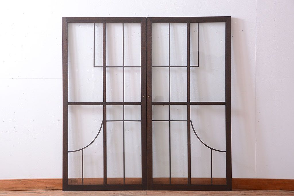 大正ロマン　幾何学デザインがモダンなアンティーク両開きガラス戸(扉・窓)