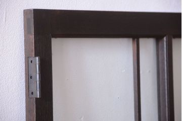 大正ロマン　幾何学デザインがモダンなアンティーク両開きガラス戸(扉・窓)