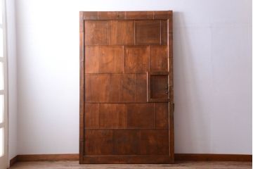 古民具・骨董　前面銅板のアンティーク蔵戸(玄関戸)