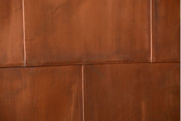 古民具・骨董　前面銅板のアンティーク蔵戸(玄関戸)