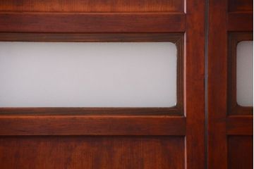 和製アンティーク　ダイヤガラス帯の古い木製引き戸4枚セット(ガラス帯戸)