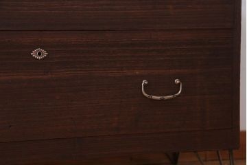 アンティーク家具　 和製アンティーク　シンプルな衣装箪笥の鉄脚ローボード(ローチェスト)(2)