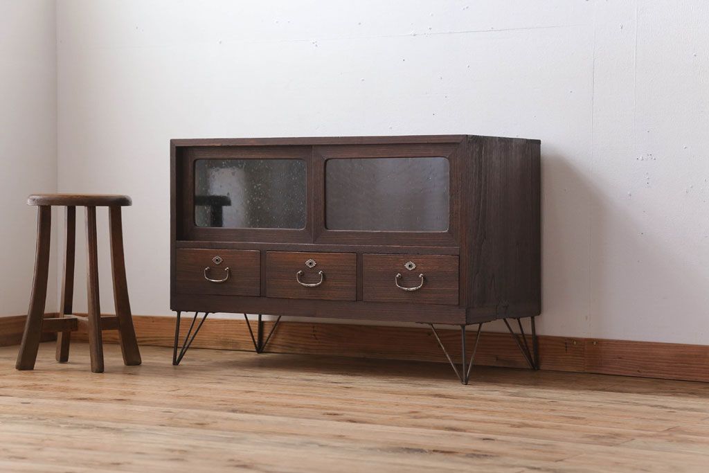 レトロ家具　昭和レトロ　気泡ガラス入り!アンティーク鉄脚ローボード