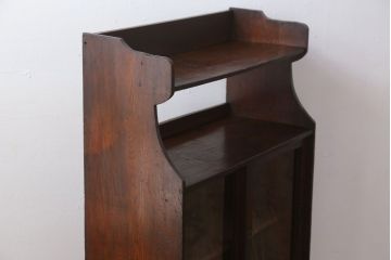 アンティーク家具　アンティーク　飾り棚付き!古い栓材のシンプルな引き戸本箱