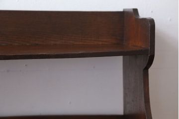 アンティーク家具　アンティーク　飾り棚付き!古い栓材のシンプルな引き戸本箱