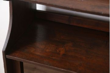 アンティーク家具　アンティーク　飾り棚付き!古い栓材のシンプルな引き戸本箱