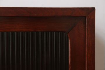 アンティーク家具　和製アンティーク　鉄脚付き!モールガラス引き戸のサイドボード(2)