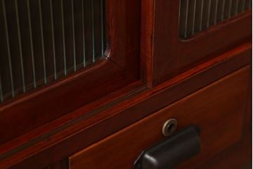 アンティーク家具　和製アンティーク　鉄脚付き!モールガラス引き戸のサイドボード(2)